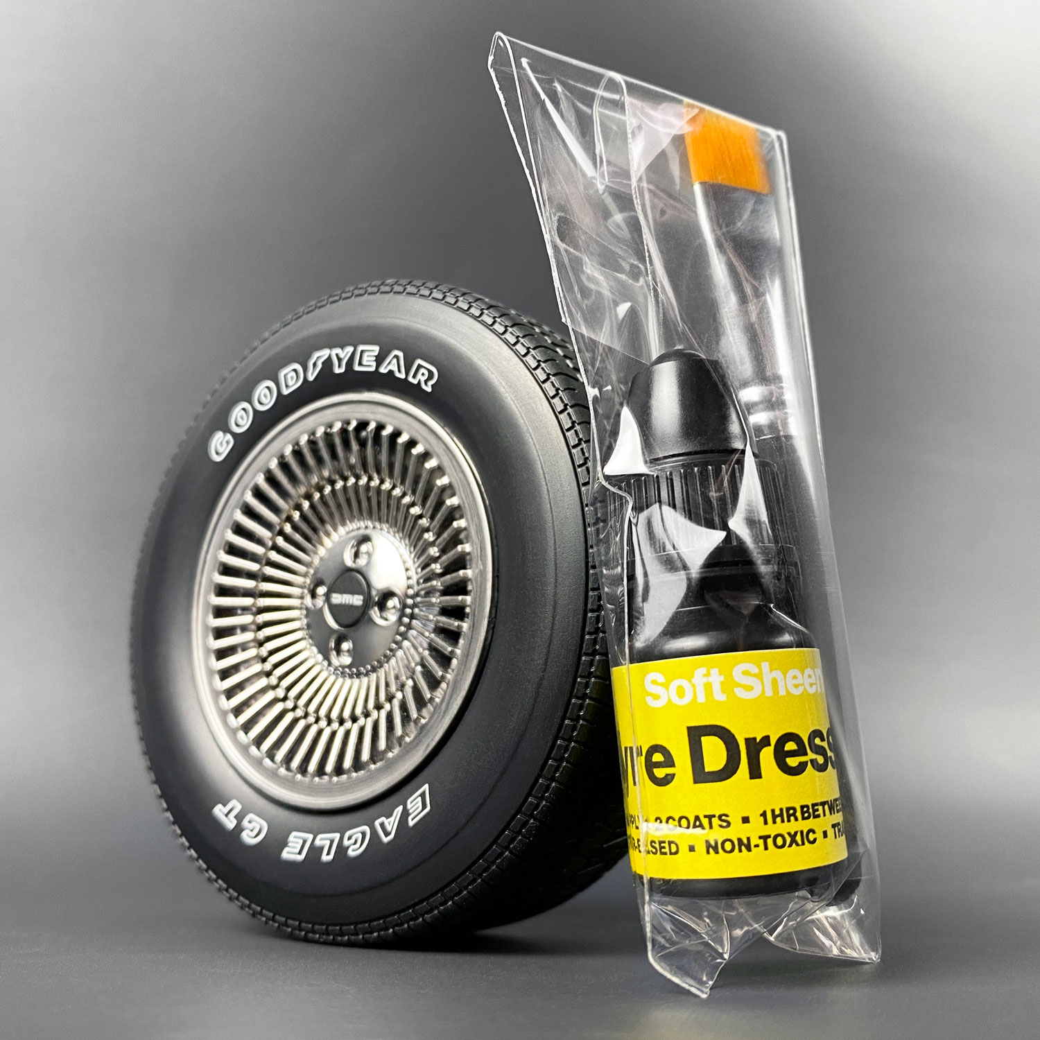 Tyre Dressing apllied to DeLorean tyre